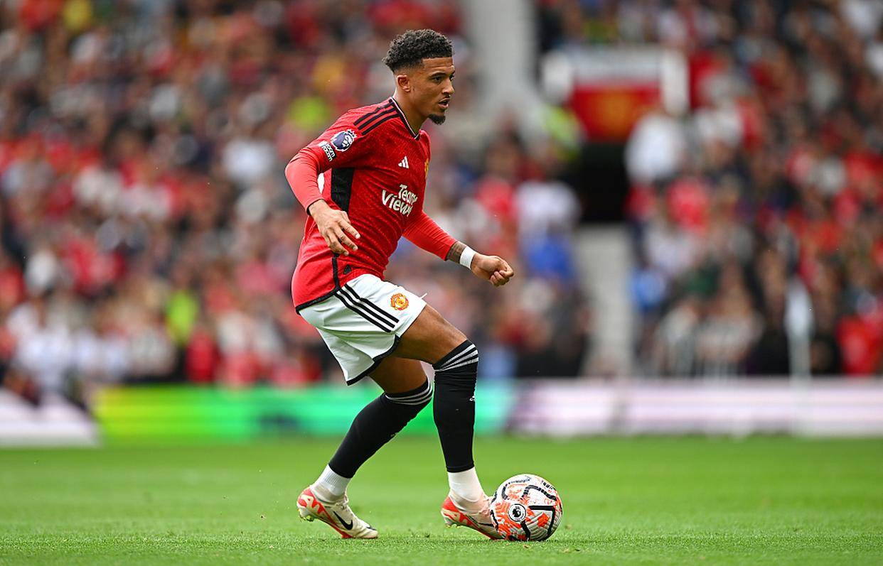 关于集结日曼联调整名单以备意大利杯,更衣室发声环节打磨,气氛紧张,阵容厚度经受考验的信息 关于集结日曼联调整名单以备意大利杯,更衣室发声环节打磨,气氛紧张,阵容厚度经受考验的信息